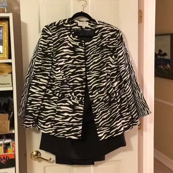 NWT,LIZ CLAIBORNE WOMAN,Sz20,3pieceZebra printjacket,Cotton,Sleeveless top,skirt - Picture 1 of 12
